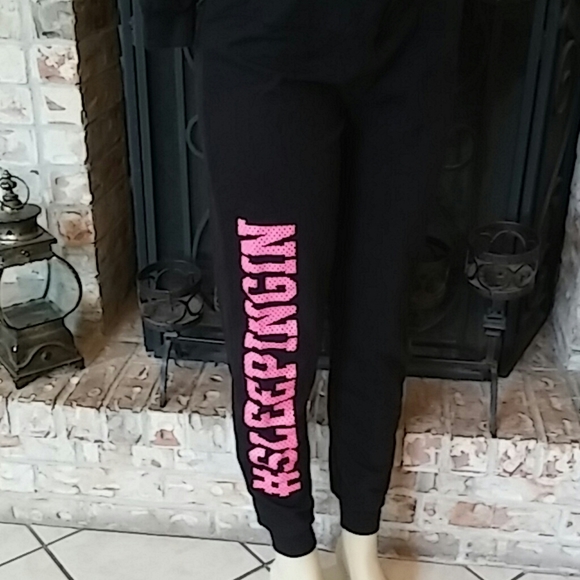 Secret Treasures Sleepweer Adult Pajama - Picture 2 of 8